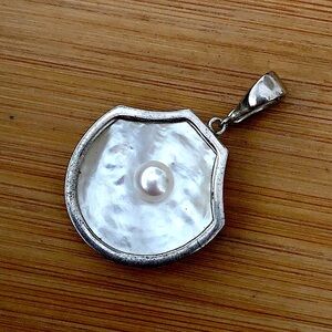 $68 Estate Reversible Drop Pendant Sterling Silver Marked 925 GST China